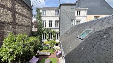 mansion 10 Rooms for sale on ROUEN (76000)