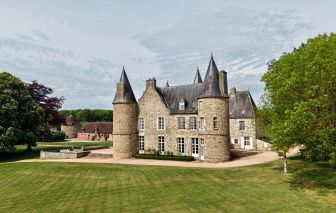 castle 20 Rooms for sale on GIEL COURTEILLES (61210)