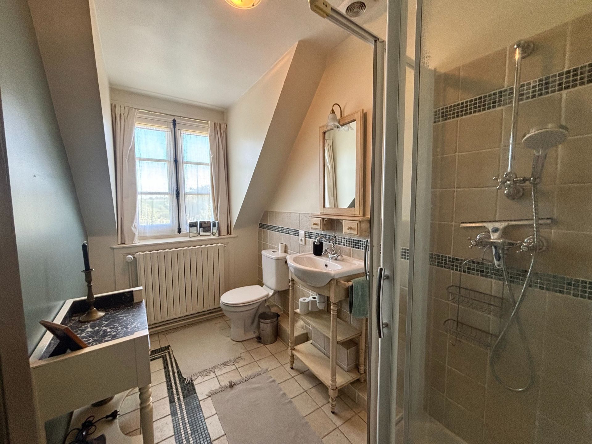 property 8 Rooms for sale on CORNEVILLE SUR RISLE (27500)