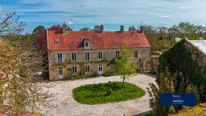 Sale Long house Rots 9&nbsp;Rooms 270&nbsp;m²
