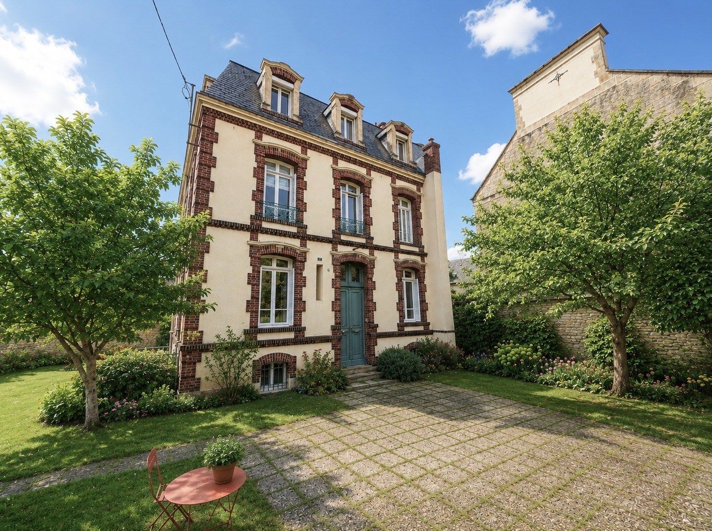 maison 8 Pièces en vente sur CAEN (14000)