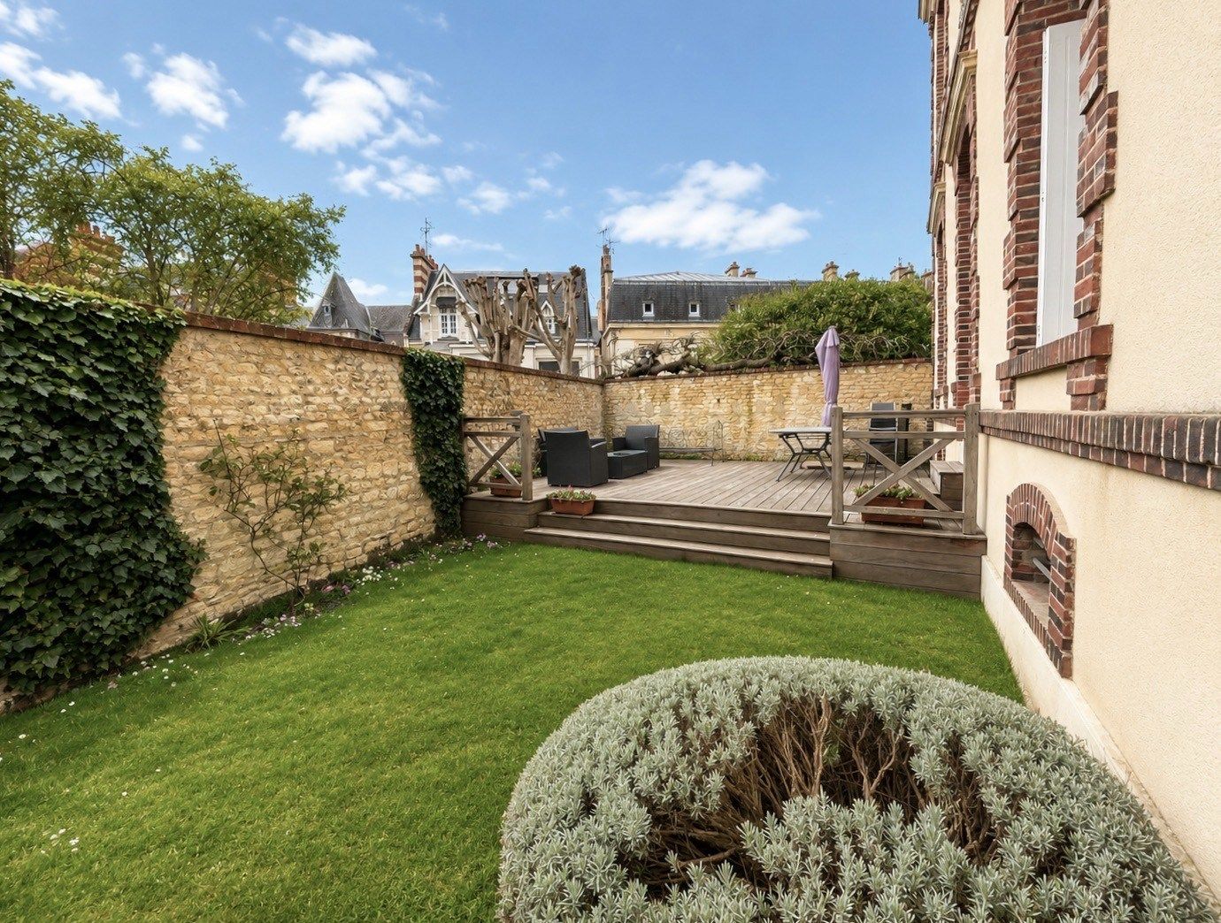 maison 8 Pièces en vente sur CAEN (14000)