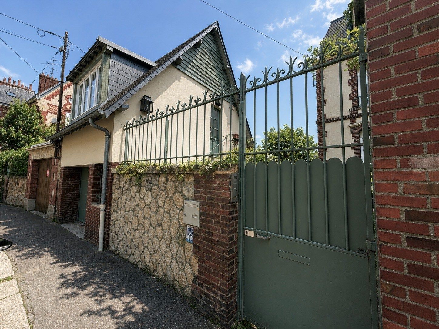 maison 8 Pièces en vente sur CAEN (14000)