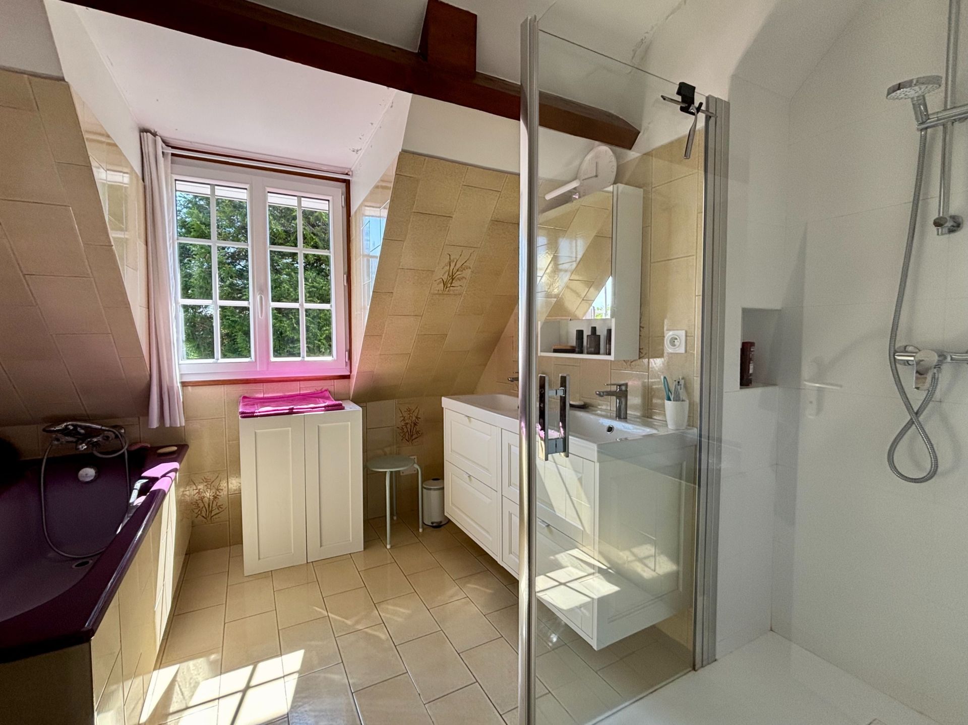 house 7 Rooms for sale on EPAIGNES (27260)