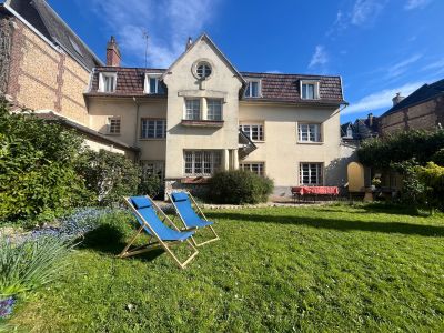 Sale House Mont-Saint-Aignan 8&nbsp;Rooms 217&nbsp;m²