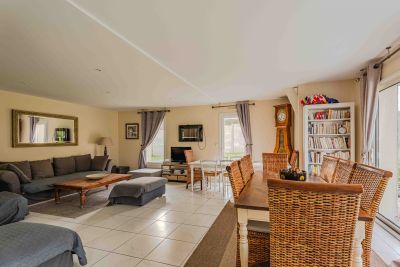 Sale Architect's house Arromanches-les-Bains 11&nbsp;Rooms 261&nbsp;m²
