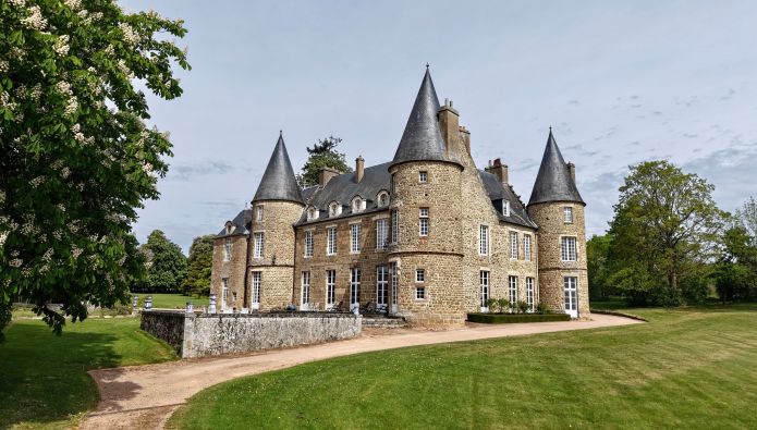 Vente Château Giel-Courteilles 20&nbsp;Pièces 833&nbsp;m²