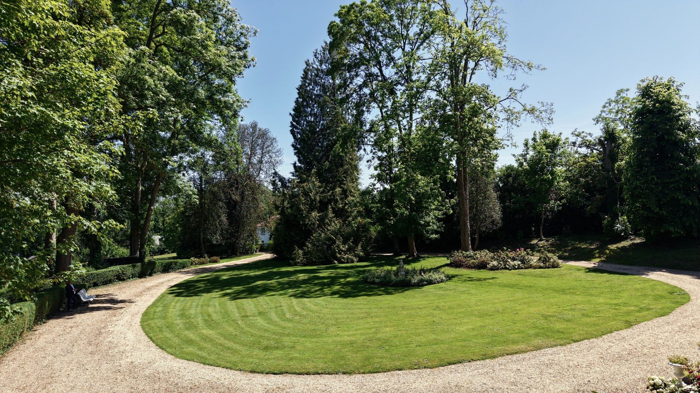 house 14 Rooms for sale on BERNAY (27300)