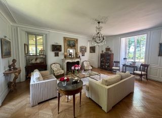 house 14 Rooms for sale on BERNAY (27300)