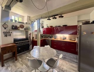 house 14 Rooms for sale on BERNAY (27300)