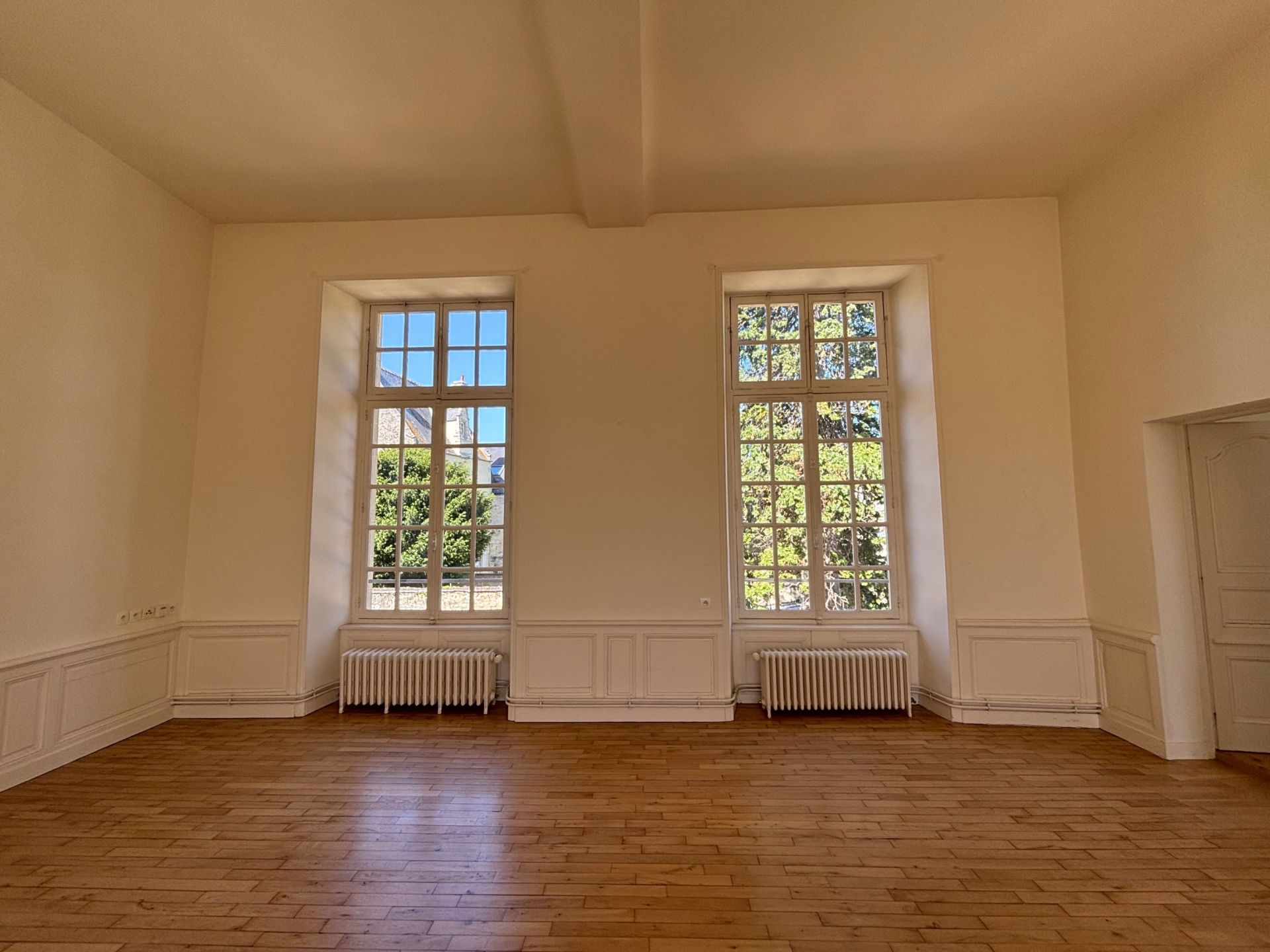 apartment 5 Rooms for sale on BAYEUX (14400)
