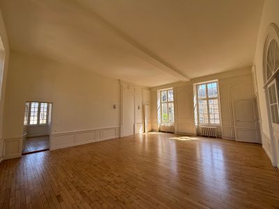 Vente Appartement Bayeux 5&nbsp;Pièces 153&nbsp;m²