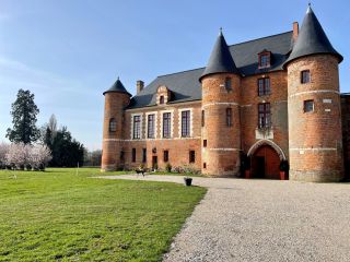 castle 15 Rooms for sale on BEAUCAMPS LE JEUNE (80430)