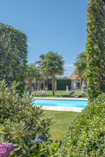 Sale Castle La Ferrière-sur-Risle 15&nbsp;Rooms 476&nbsp;m²