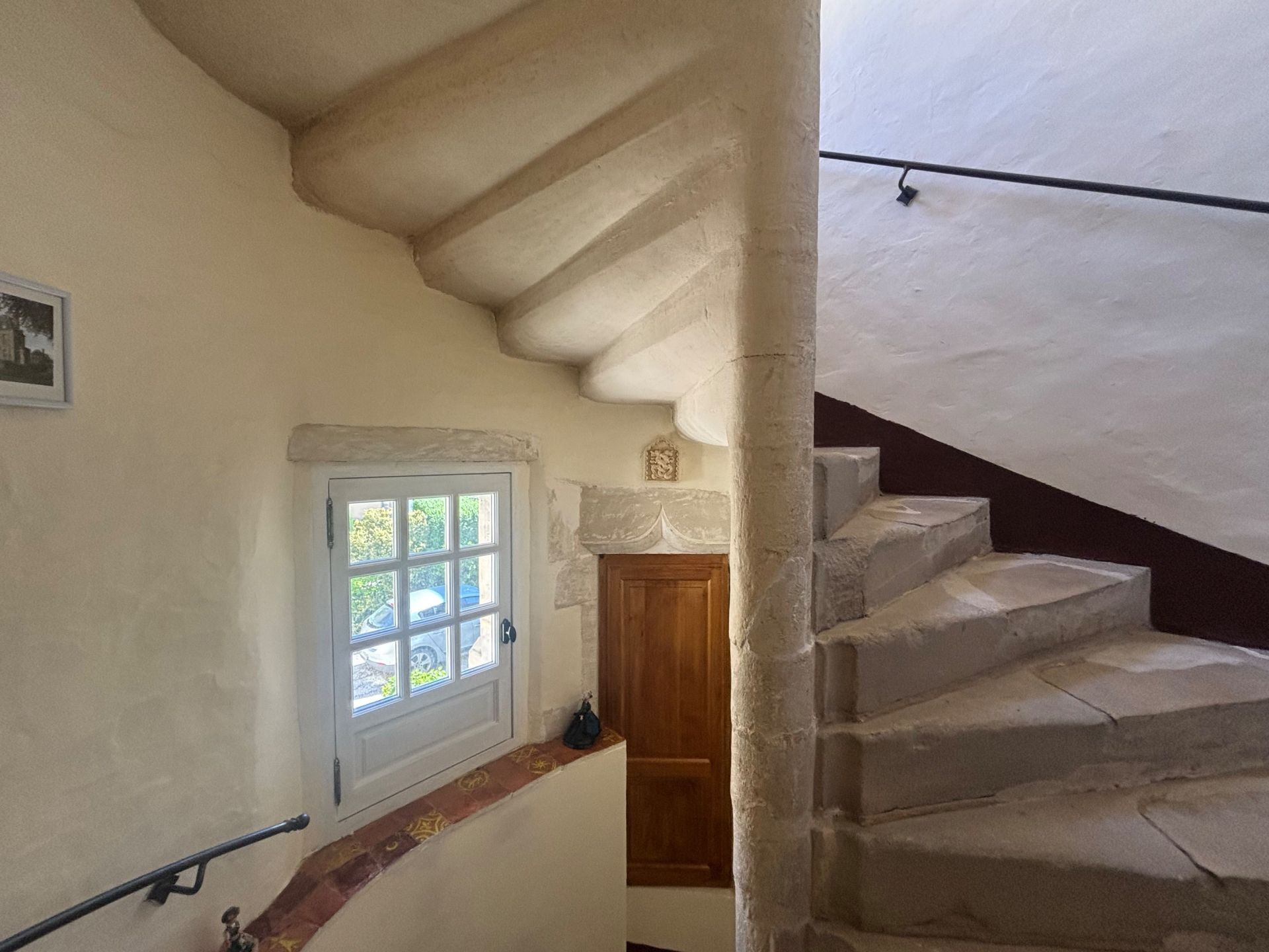 house 11 Rooms for sale on BAYEUX (14400)