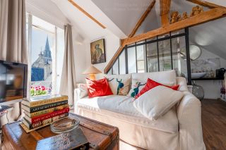 house 5 Rooms for sale on BAYEUX (14400)
