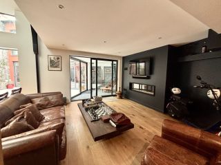 house 7 Rooms for sale on DEAUVILLE (14800)