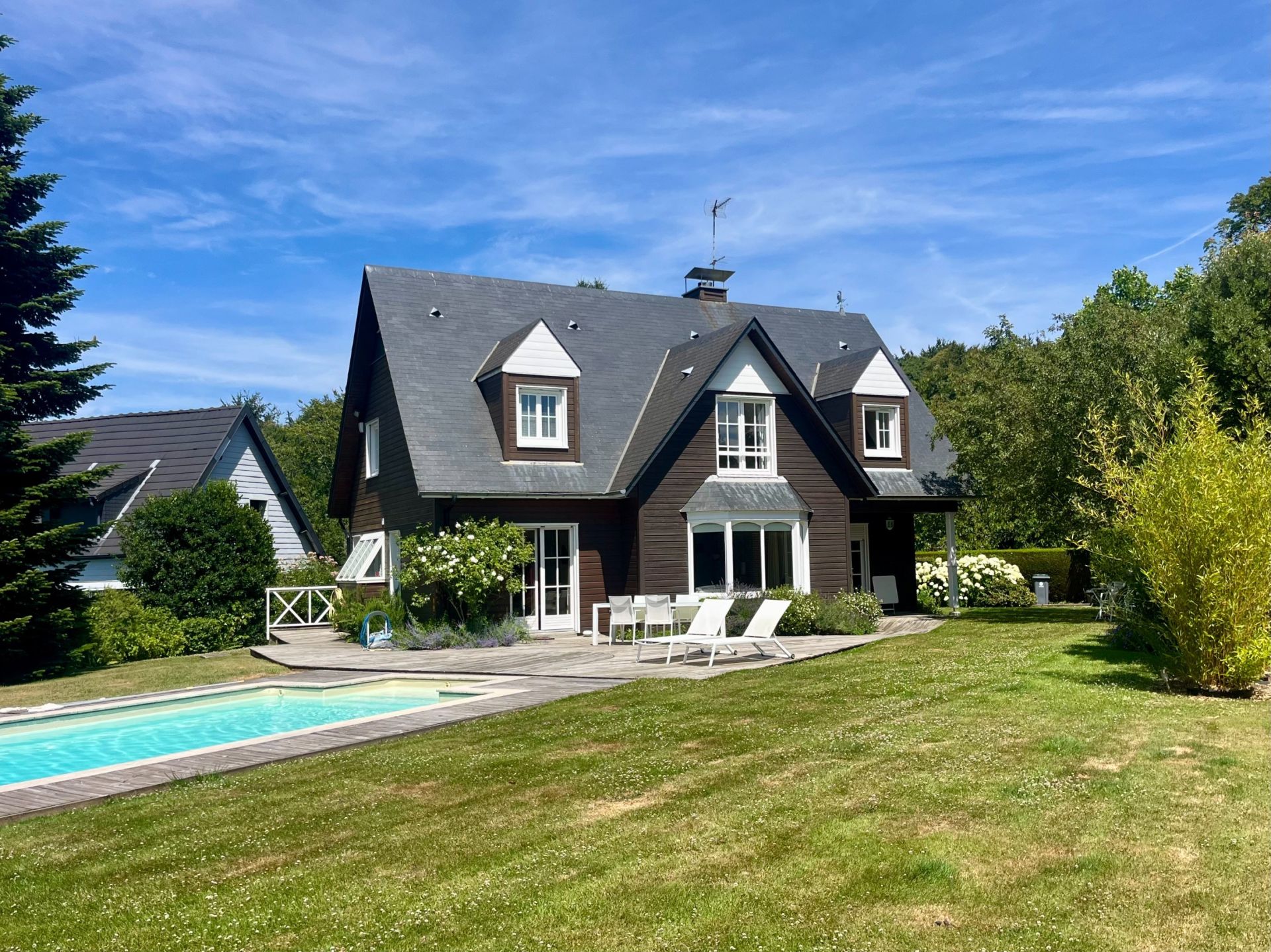 contemporary house 6 Rooms for sale on BOIS GUILLAUME (76230)