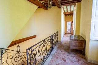 house 8 Rooms for sale on VIERVILLE SUR MER (14710)