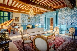 house 9 Rooms for sale on BURES SUR DIVES (14670)