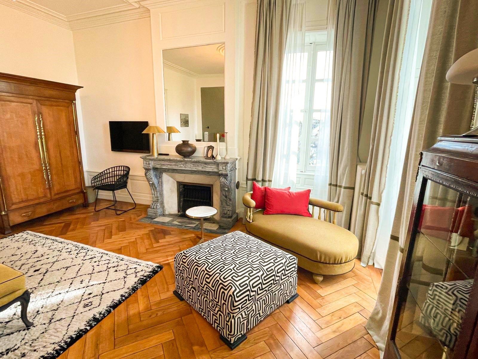mansion (hôtel particulier) 11 Rooms for sale on BAYEUX (14400)