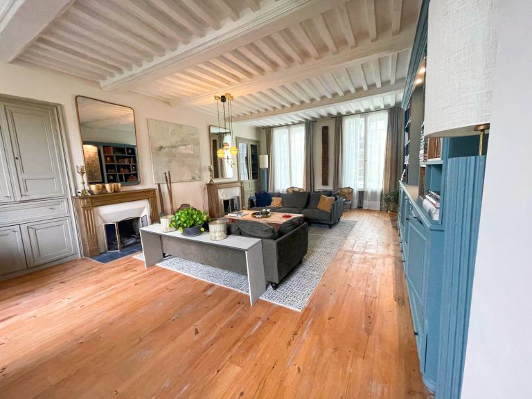 mansion (hôtel particulier) 11 Rooms for sale on BAYEUX (14400)