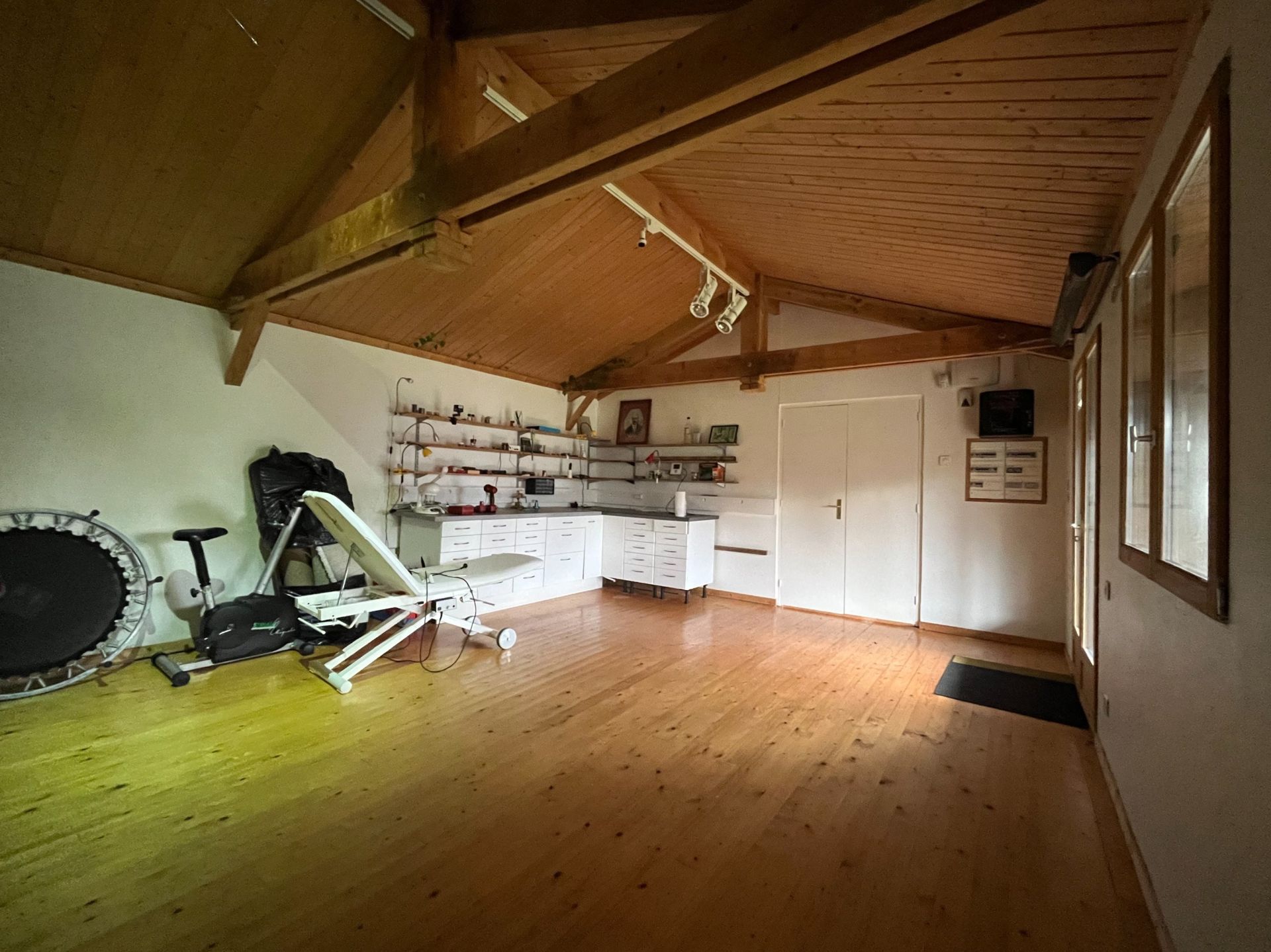 house 11 Rooms for sale on FECAMP (76400)