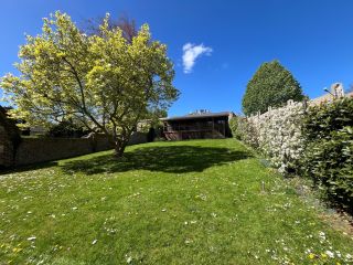 house 11 Rooms for sale on FECAMP (76400)