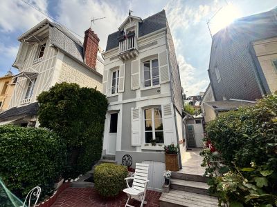 Sale House Trouville-sur-Mer 4&nbsp;Rooms 60&nbsp;m²