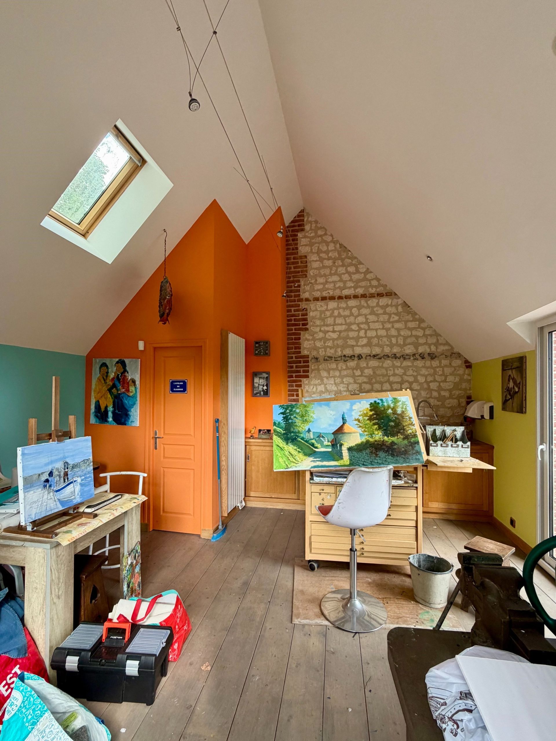 house 8 Rooms for sale on FRENEUSE (76410)
