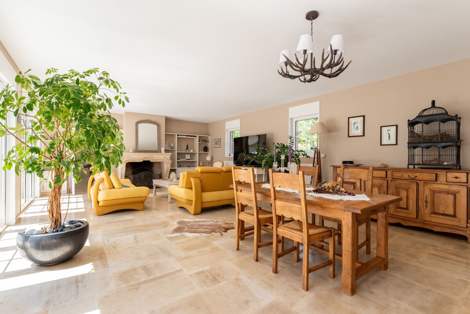 house 8 Rooms for sale on ST VIGOR (27930)