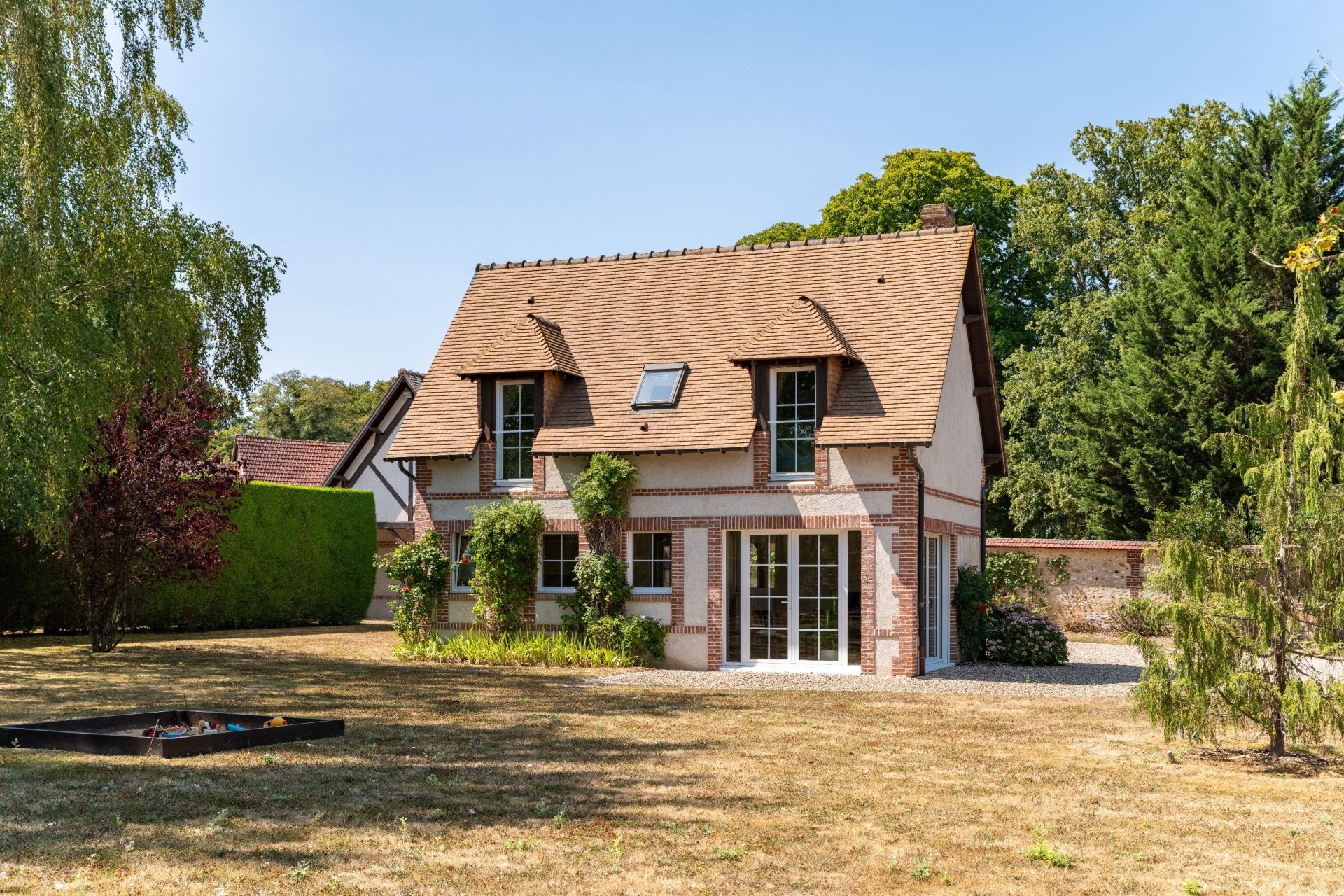 house 8 Rooms for sale on ST VIGOR (27930)