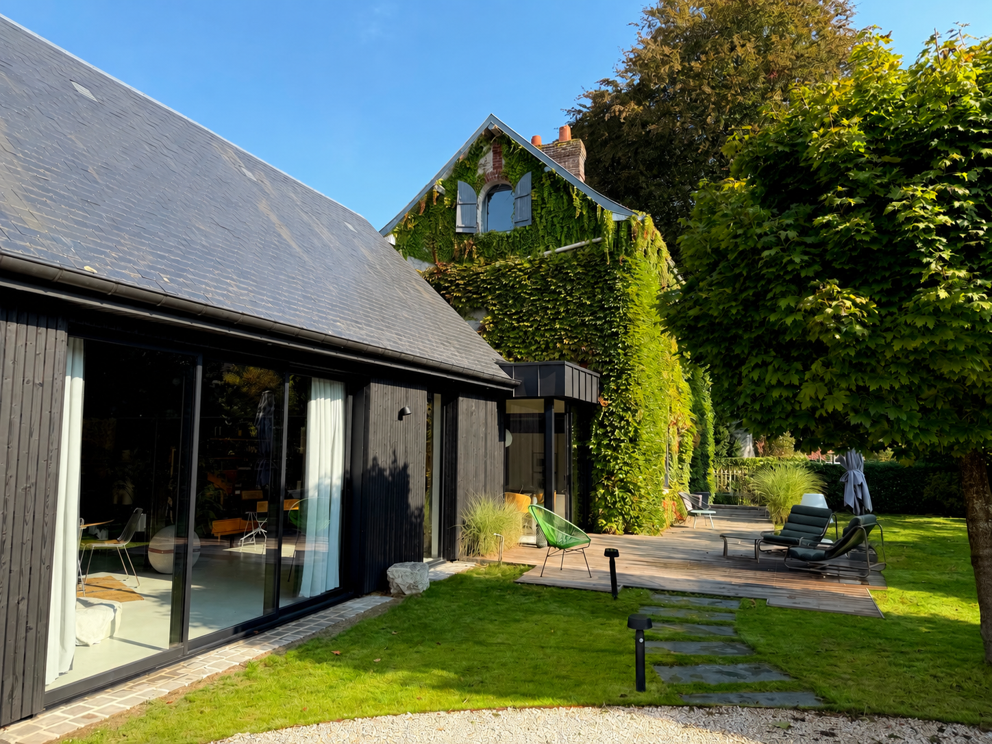 mansion 7 Rooms for sale on ST JEAN DU CARDONNAY (76150)