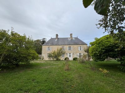 Sale House Sainte-Marie-du-Mont 9&nbsp;Rooms 263&nbsp;m²
