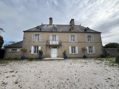 Sale House Sainte-Marie-du-Mont 9&nbsp;Rooms 263&nbsp;m²