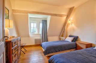 Norman house 6 Rooms for seasonal rent on TOURGEVILLE (14800)