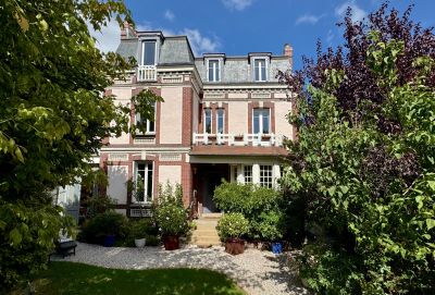 Sale Mansion Mont-Saint-Aignan 9&nbsp;Rooms 242&nbsp;m²