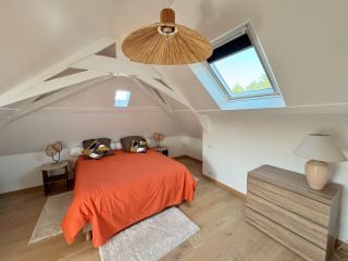 house 8 Rooms for rent on TOUQUES (14800)