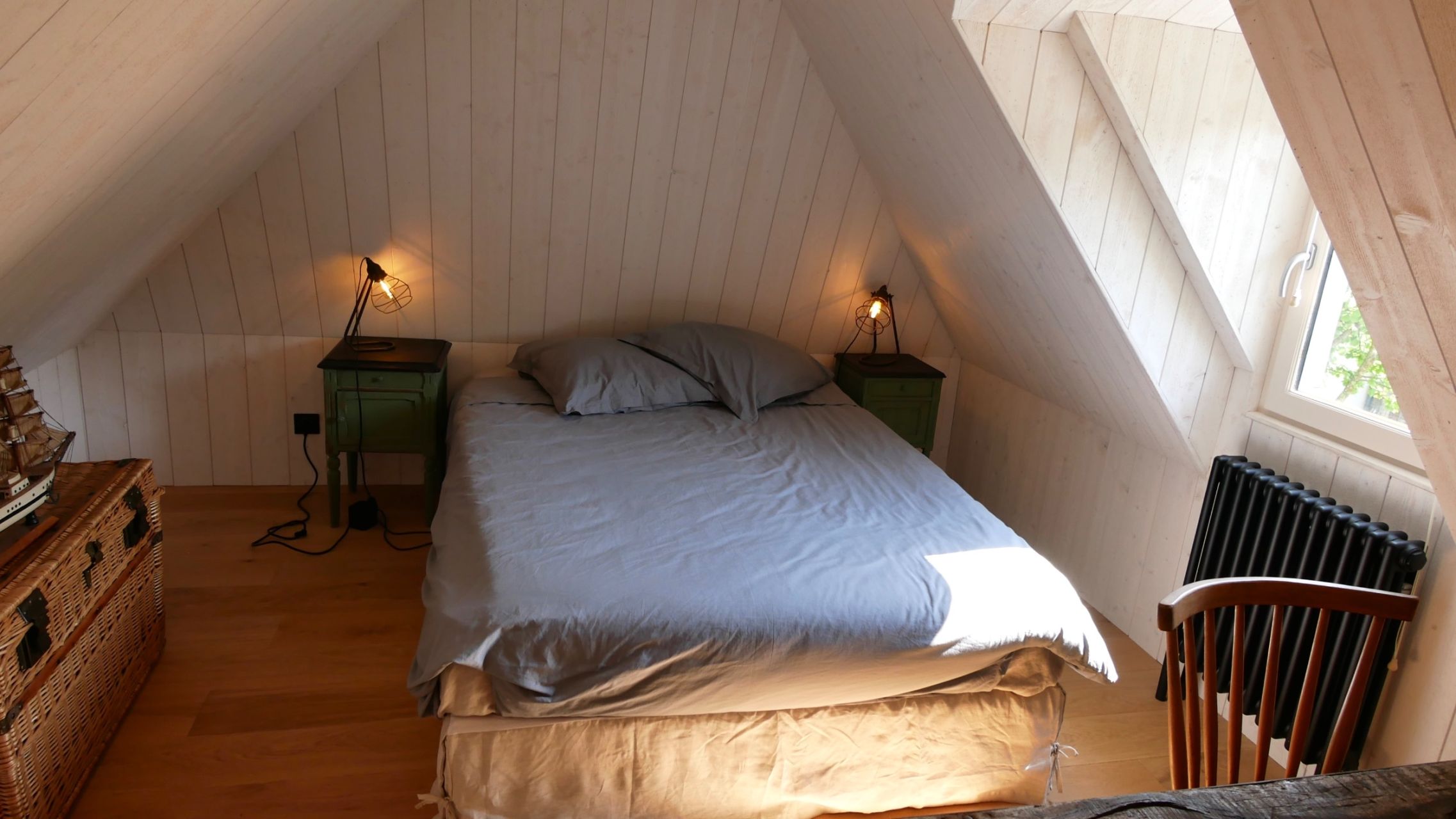 Norman house 6 Rooms for seasonal rent on FIQUEFLEUR EQUAINVILLE (27210)